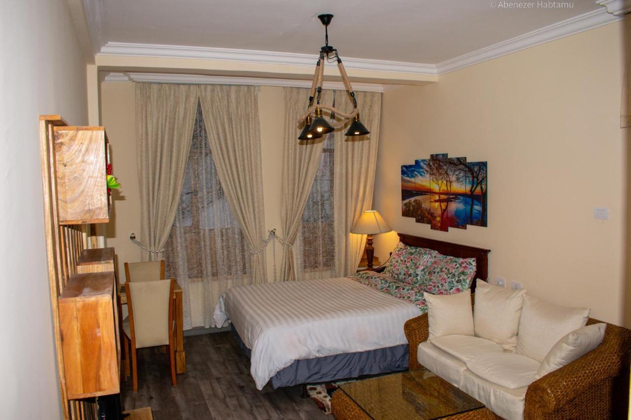 Choice Guest House 2 Аддис-Абеба Экстерьер фото