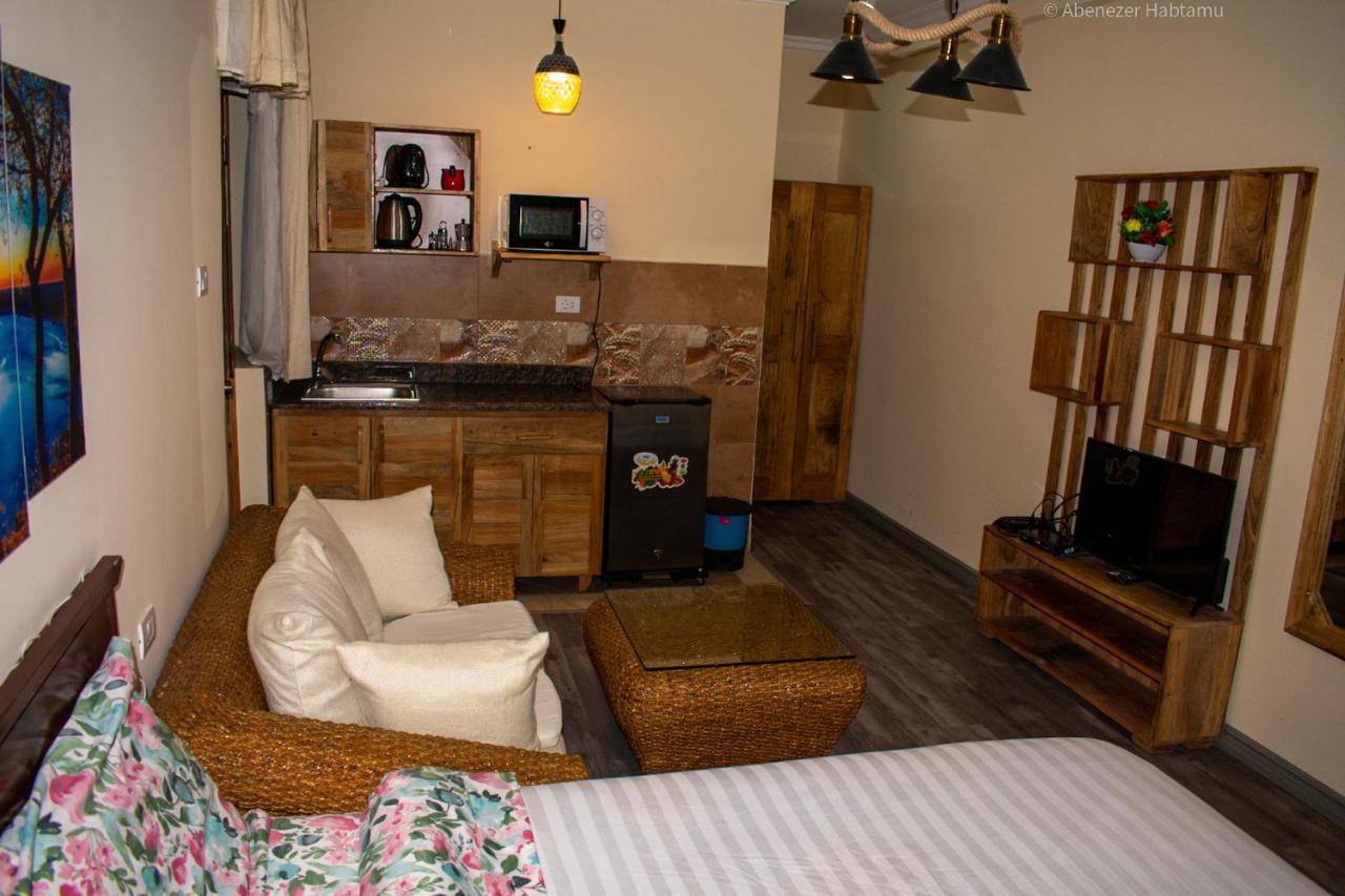 Choice Guest House 2 Аддис-Абеба Экстерьер фото
