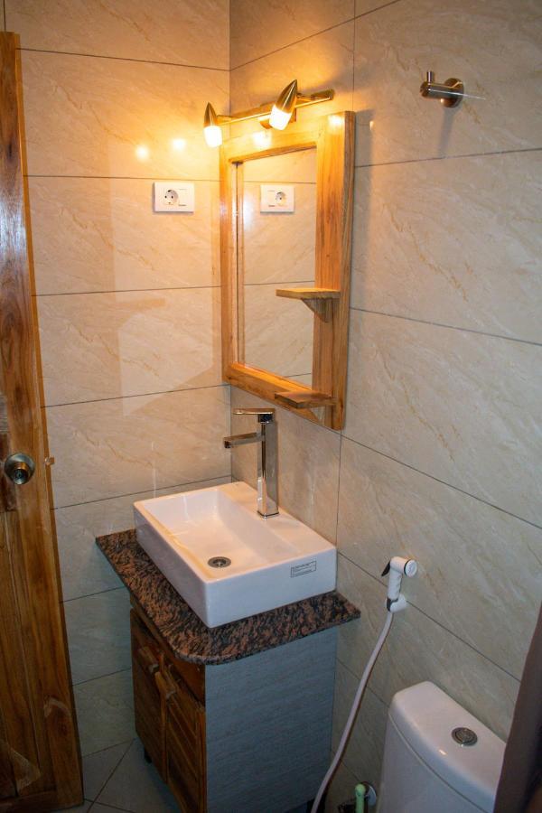 Choice Guest House 2 Аддис-Абеба Экстерьер фото
